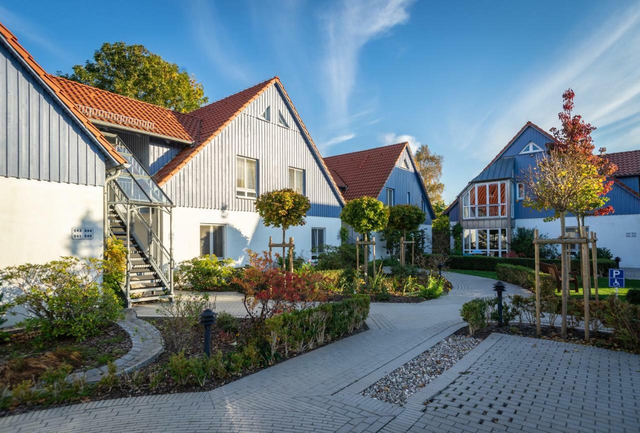 Kurmittelcentrum Zingst Esterno foto