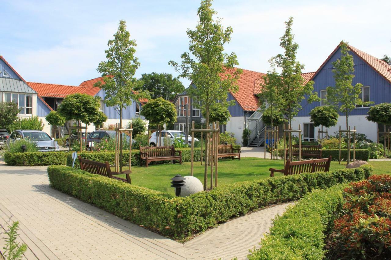 Kurmittelcentrum Zingst Esterno foto